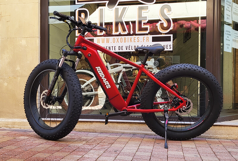 VTT électrique fat bike rouge